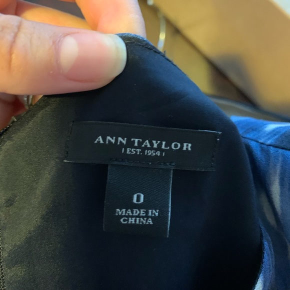 Ann Taylor Perfect Work Dress Sz 0 Mixed Colors - Picture 4 of 4